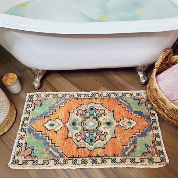 009 - BILLIE - Picture 3 of 4